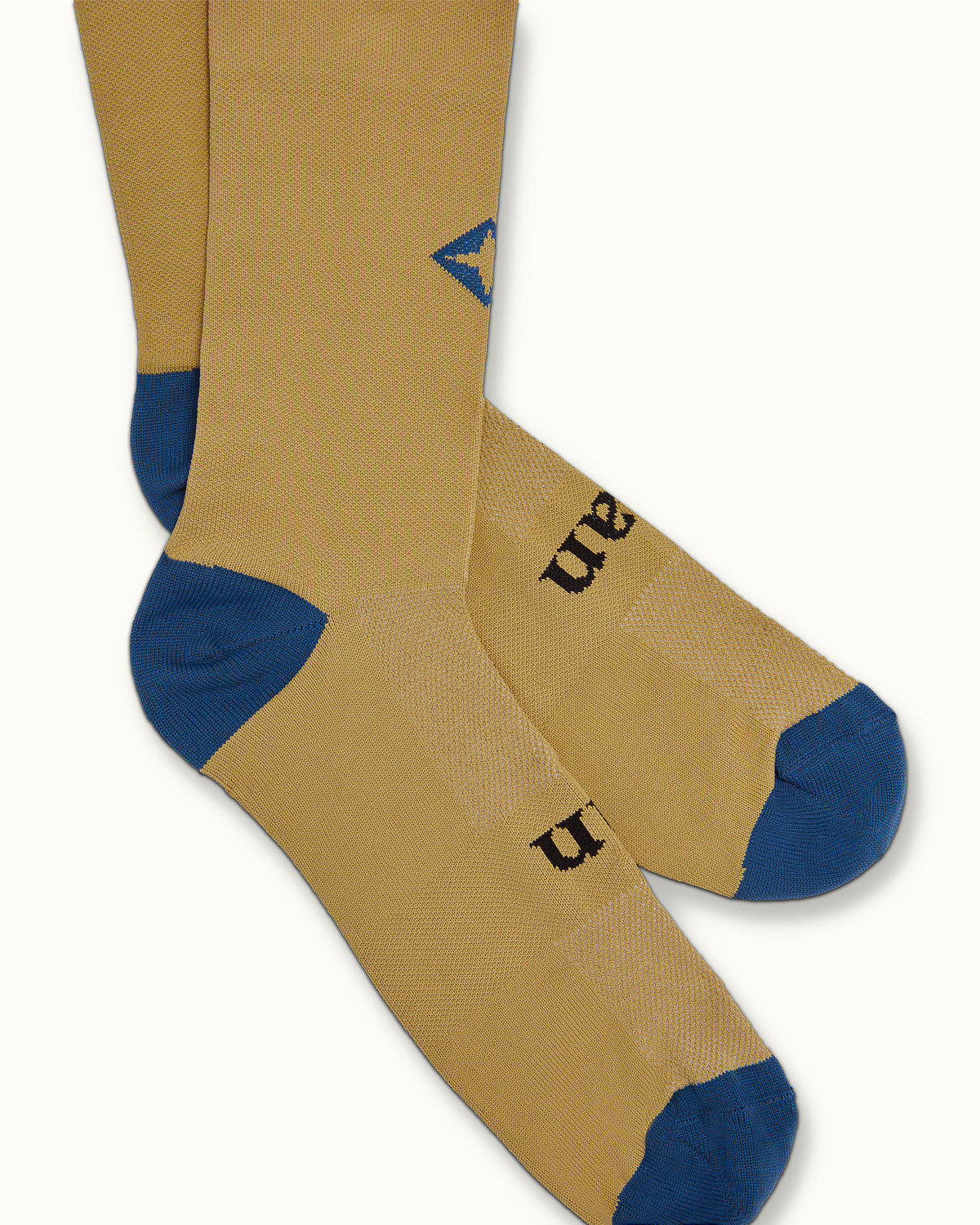 cycling tan socks, tan cycling socks, photo of cycling socks, socks