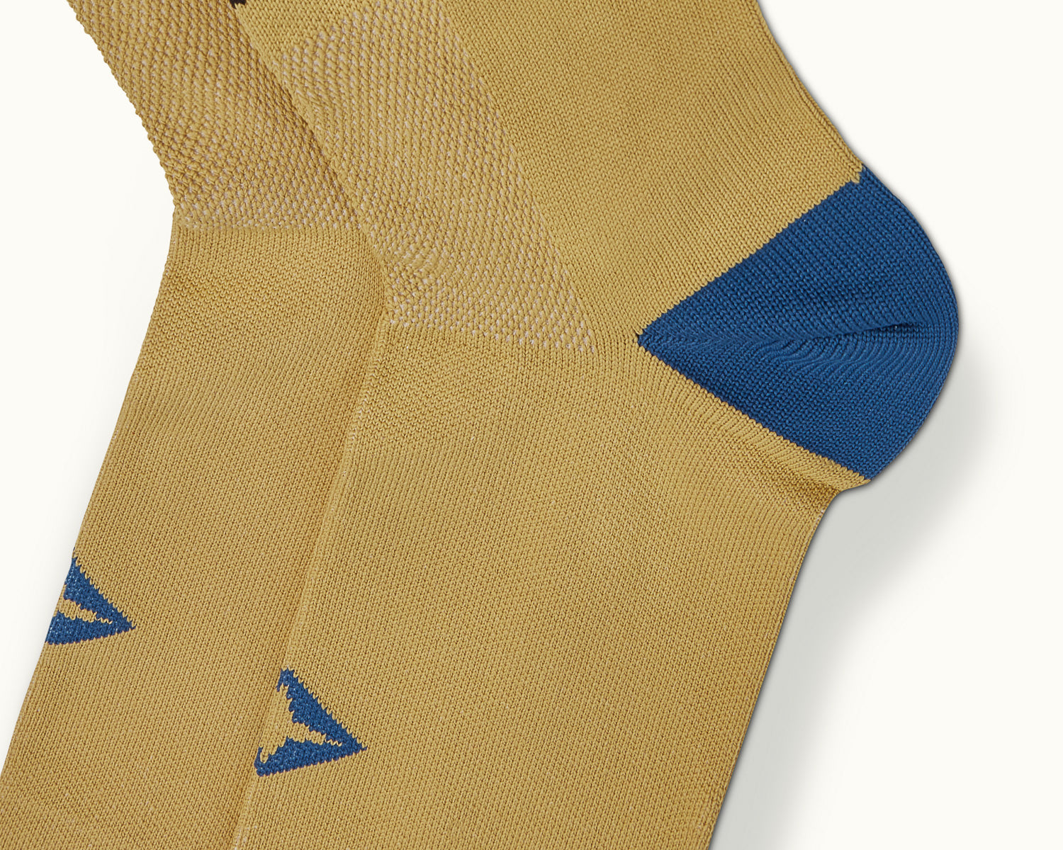 cycling socks, detailed photo of cycling socks, socks, 